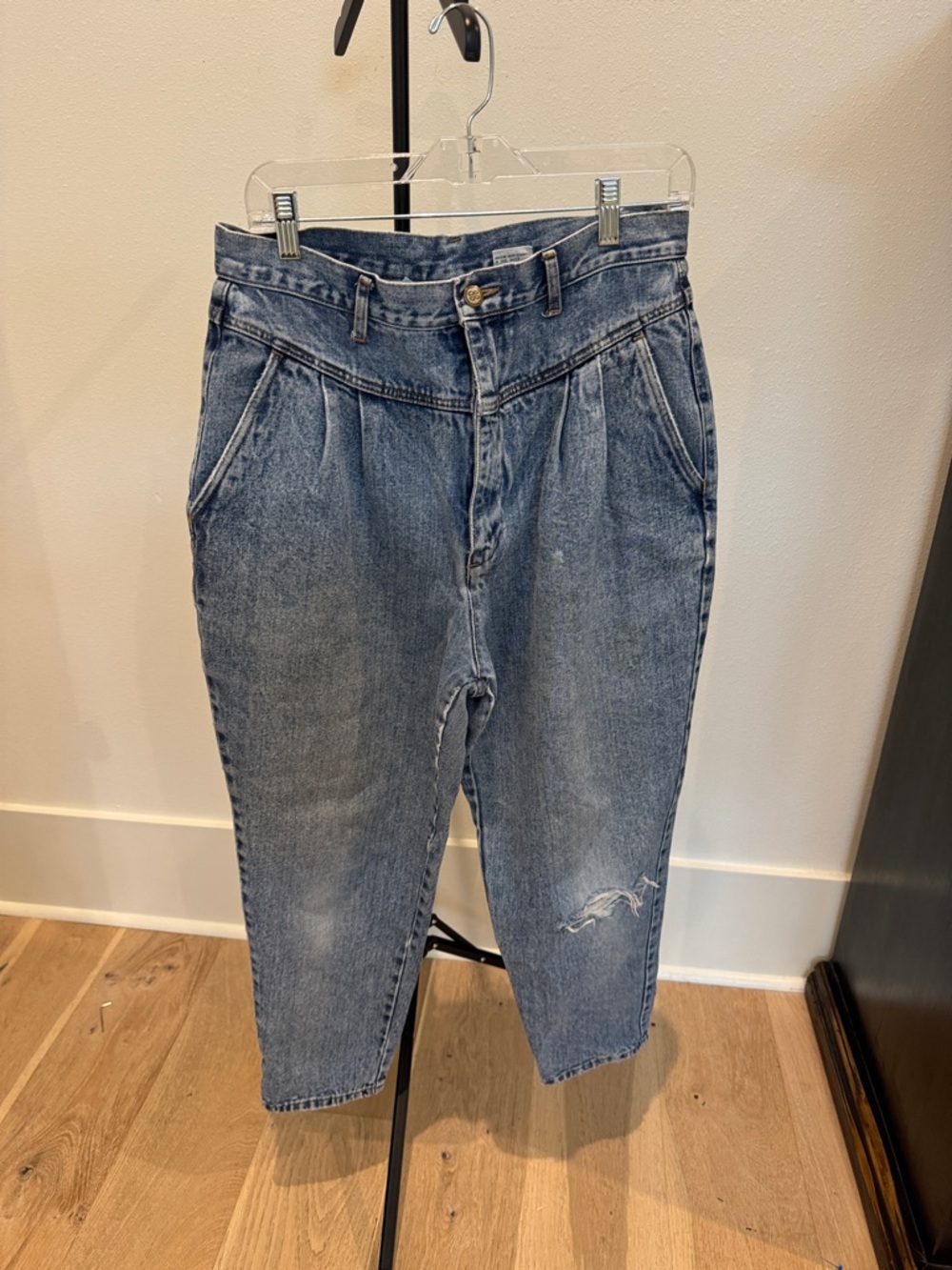 Bill Blass Light Blue Denim Jeans